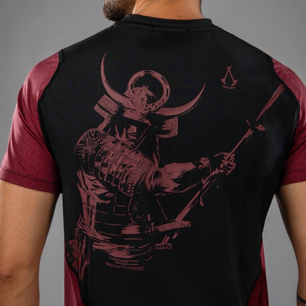 Тениска Venum x Assassin’s Creed Shadows Men’s Dry-Tech T-Shirt - Burgundy Black 3