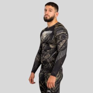 рашгард venum invader long sleeve black/sand 3