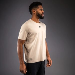 Тениска Venum Fight Icon Cotton T-Shirt – Beige – детайл на ситопечатната графика