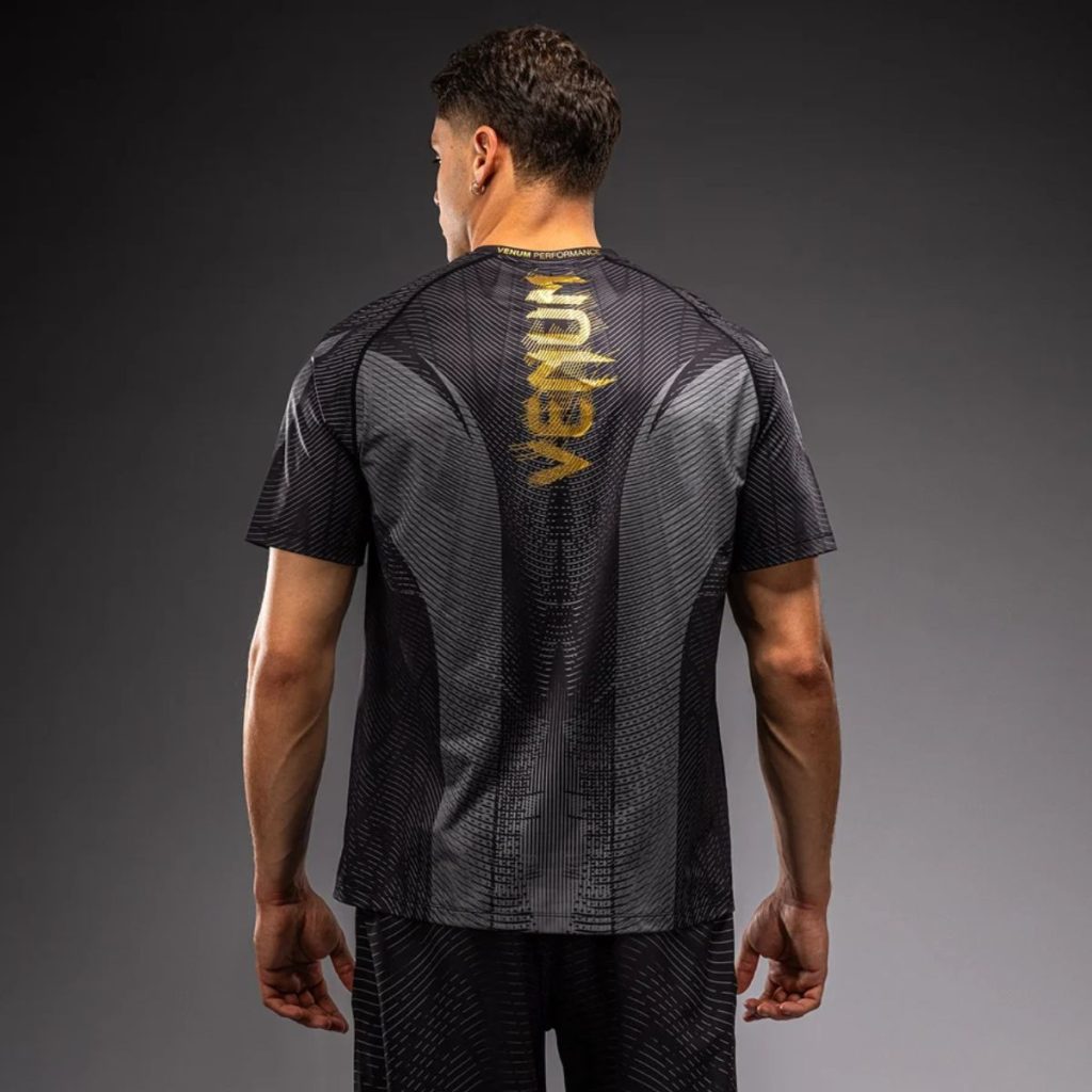 Тениска Venum Galactic 3.0 Dry Tech T-Shirt – Black/Gold – изглед отзад