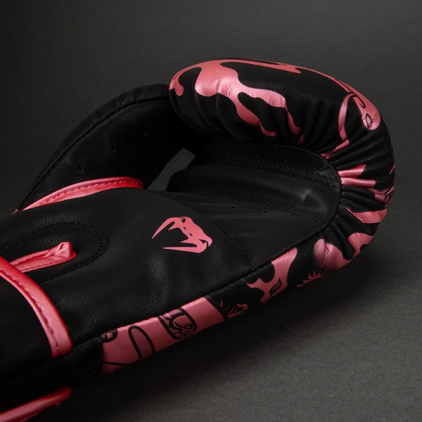Боксови Ръкавици Venum Dragon's Flight Boxing Gloves Black Metallic Pink 3