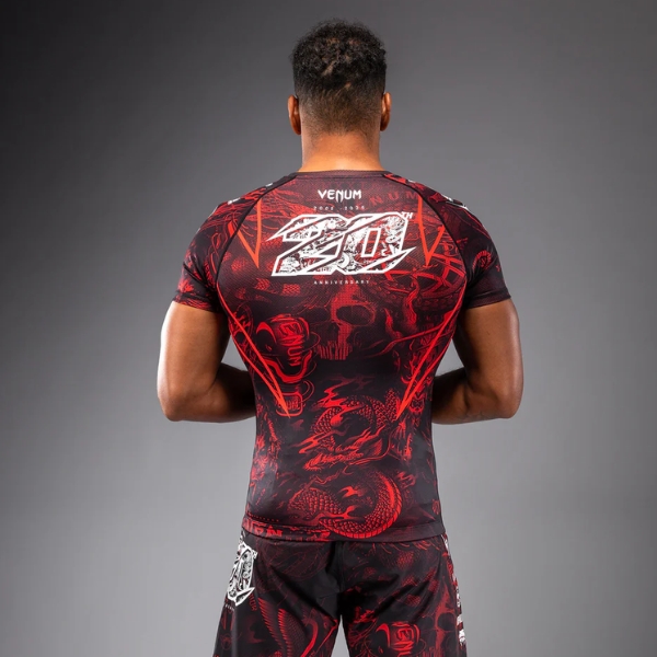 Рашгард Venum 20th Anniversary Short Sleeve Rashguard - Black/Red 1