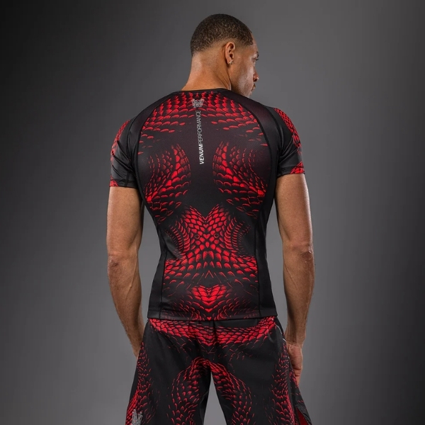рашгард venum matupa short sleeve rashguard - black/red/silver 1