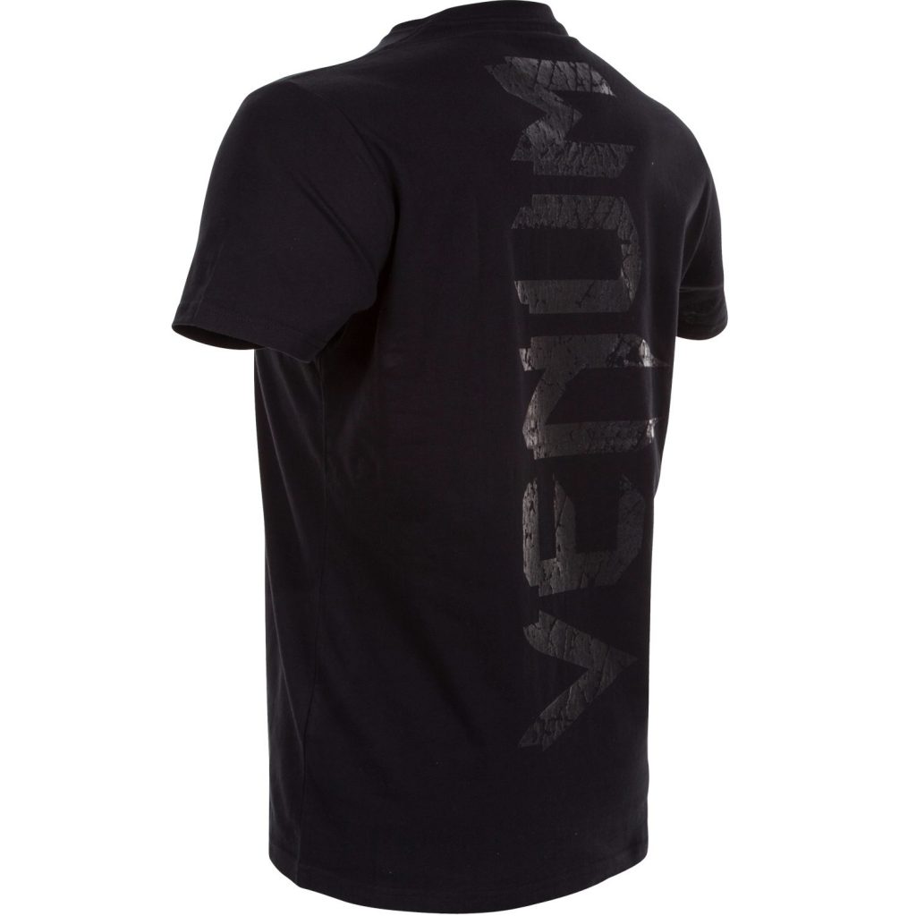 Тениска Venum Giant Matte Black – преден изглед