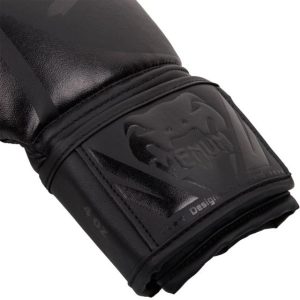БОКСОВИ РЪКАВИЦИ VENUM CHALLENGER 2.0 KIDS BOXING GLOVES BLACK 1