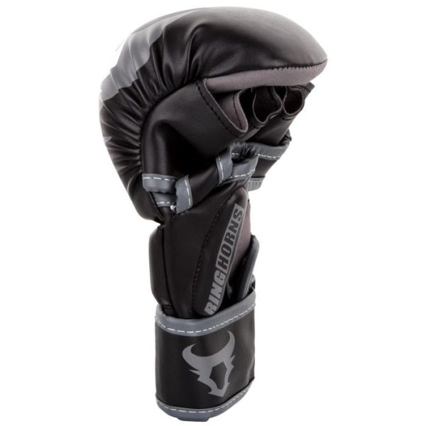 РЪКАВИЦИ RINGHORNS CHARGER SPARRING GLOVES BLACK 1
