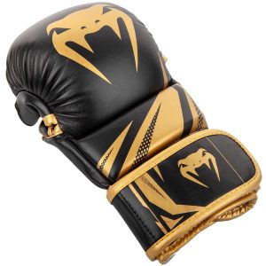 РЪКАВИЦИ VENUM SPARRING GLOVES CHALLENGER 3.0 BLACK GOLD 1