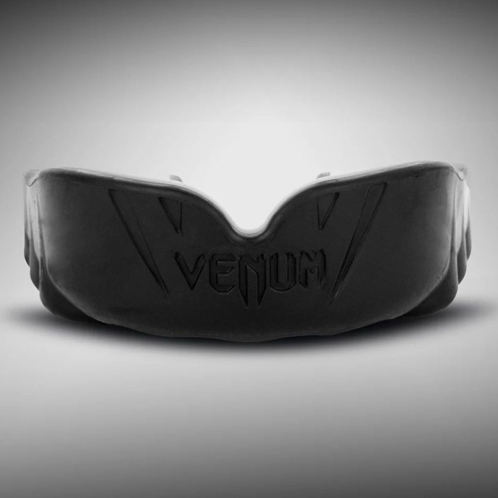протектор за зъби venum challenger mouthguard black ice