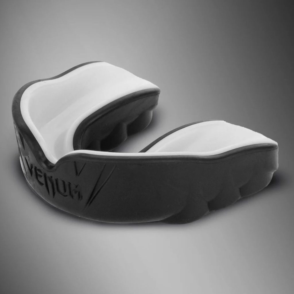 гума за уста venum challenger mouthguard black ice