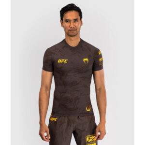 рашгард ufc fusion by venum fight week men’s performance short sleeve rashguard - earthen brown