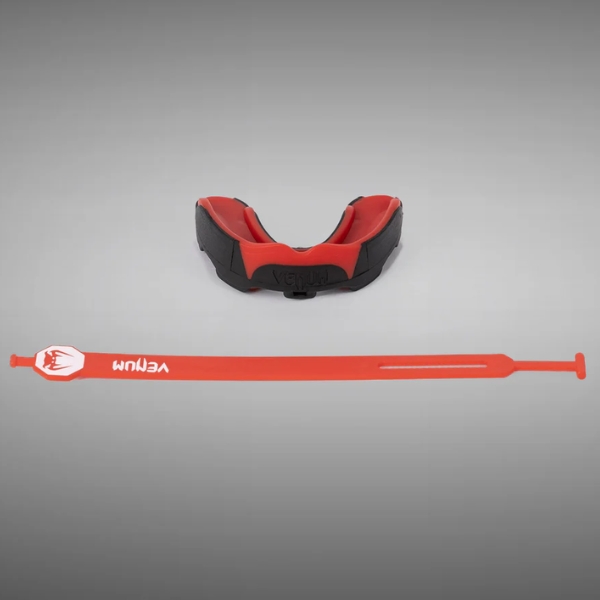 протектор за зъби venum predator mouthguard - strapstraples - black red