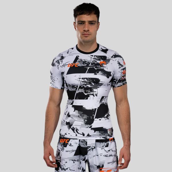 рашгард ufc zenith by venum authentic fight week men's white performance rashguard