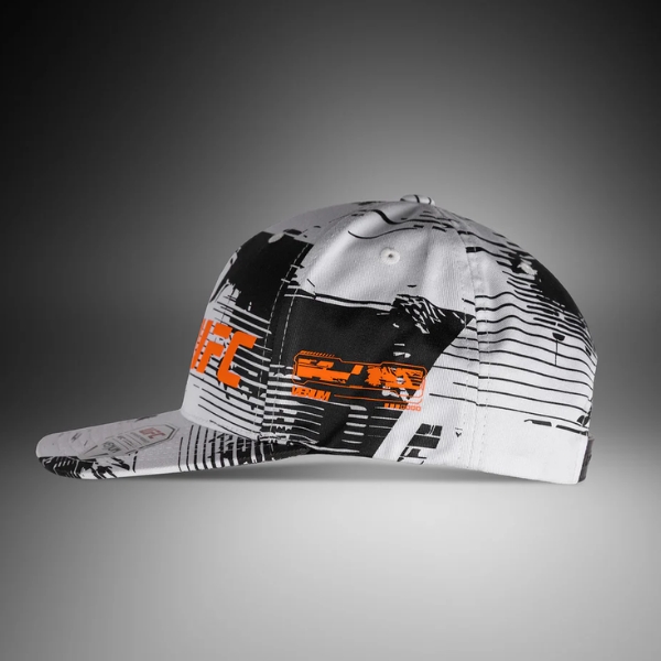 шапка ufc zenith by venum authentic fight week white trucker hat 1