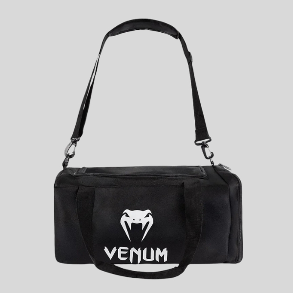 спортен сак venum essential 26L - black 2