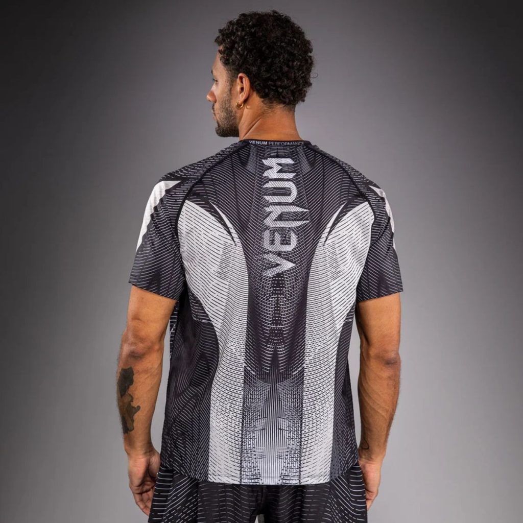 Тениска Venum Galactic 3.0 Dry Tech T-Shirt – Off-white/Black – изглед отзад с надпис Venum