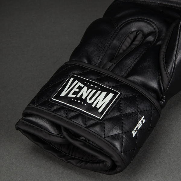 Боксови Ръкавици Venum Impact Classic Boxing Gloves - Black 1