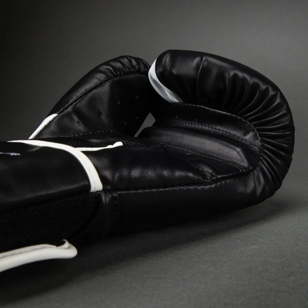 Боксови Ръкавици Venum Challenger 2.5 Boxing Gloves – Black White 2
