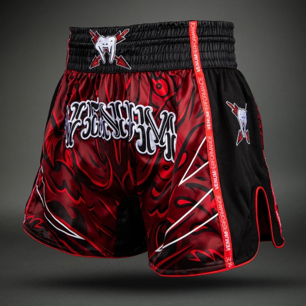 Муай Тай Шорти Venum Wolf Atak Muay Thai Shorts - Black Red 1