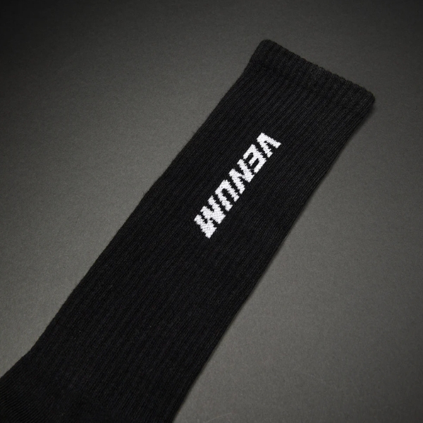 чорапи за бокс venum essential over-the-calf socks - black white 1