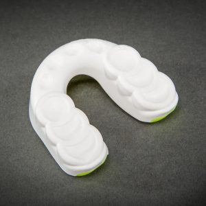 протектор за зъби venum challenger mouthguard - white/yellow 3