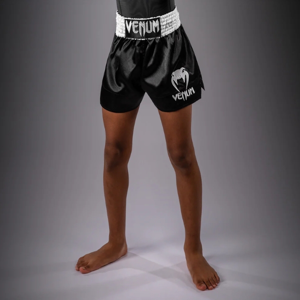 детски муай тай шорти venum classic muay thai shorts for kids - black/white