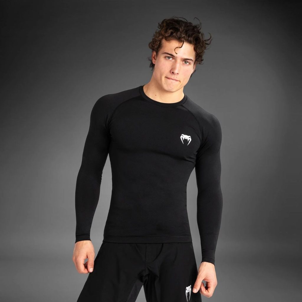 Рашгард Venum Contender Men’s Long Sleeve Rashguard - Black/White 1
