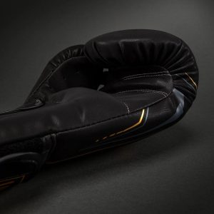 Боксови Ръкавици Venum Streamline Black/Gold – страничен изглед