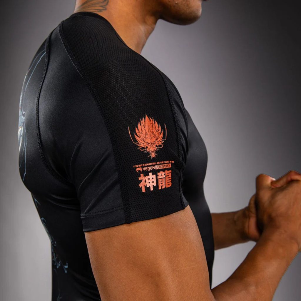 Рашгард Venum Thunder Dragon Short Sleeves Black/Grey/Copper – детайл на ръкава