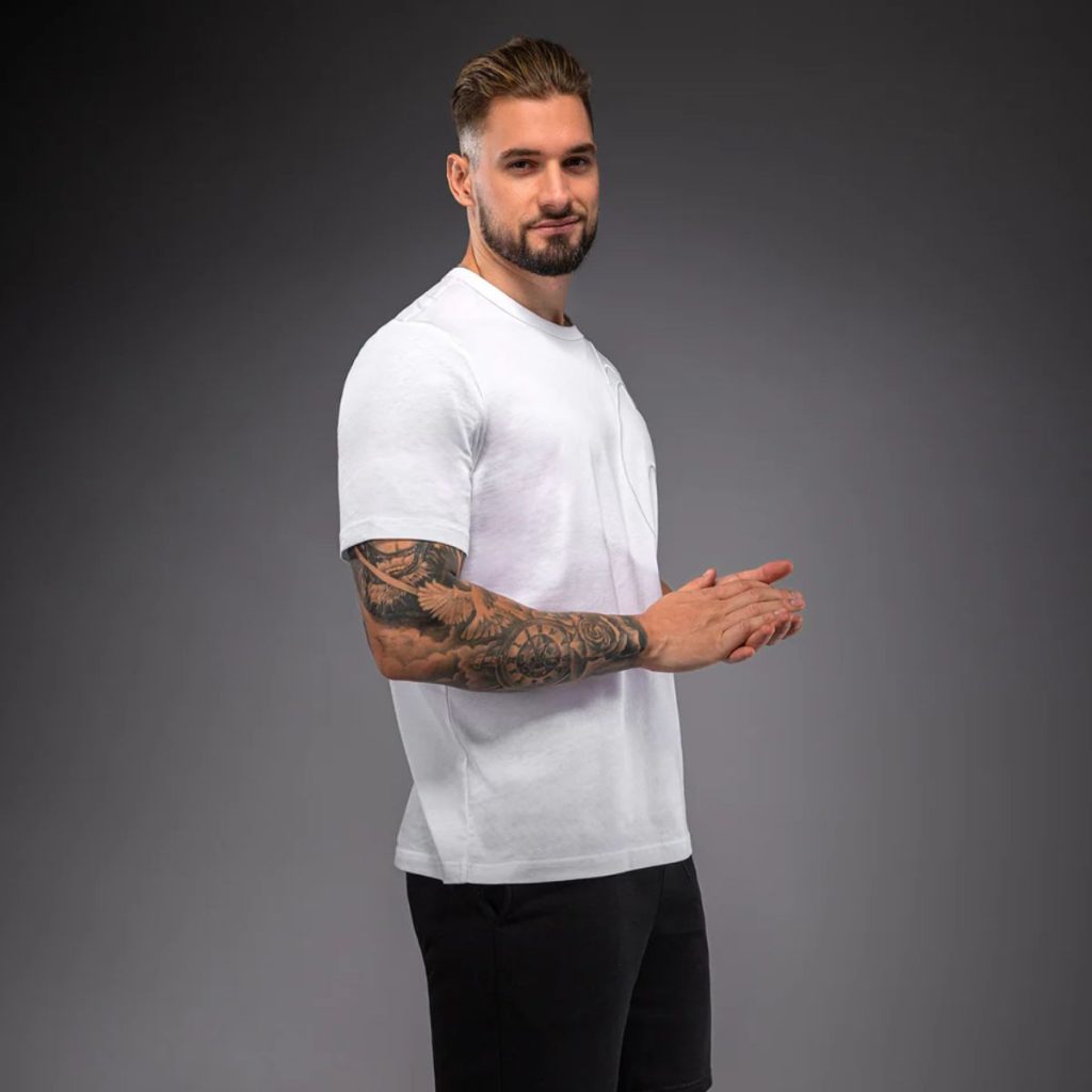 Тениска Venum Giant 3D T-shirt White – страничен изглед