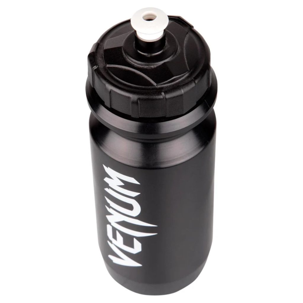 Бутилка Venum Contender Water Bottle – Black – детайл на системата за отваряне