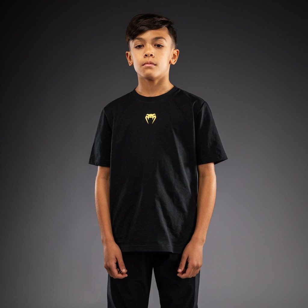 Детска Тениска Venum Essential Black/Gold – отпред