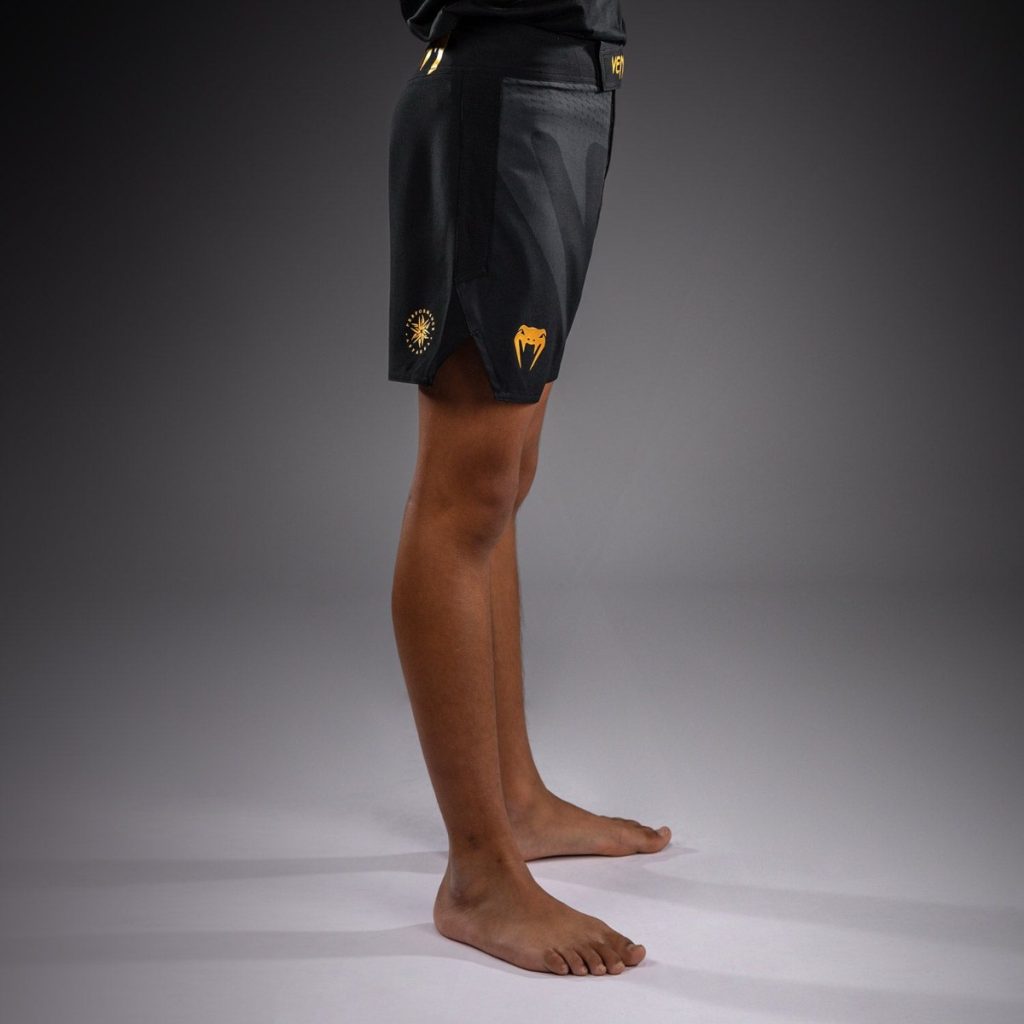 Детски Шорти Venum Attack Black/Gold – отстрани