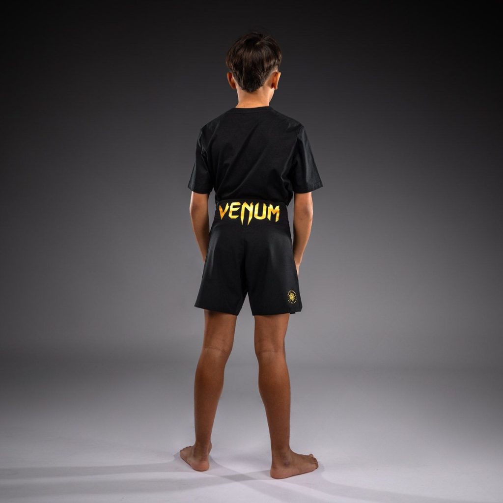Детски Шорти Venum Attack Black/Gold – отзад