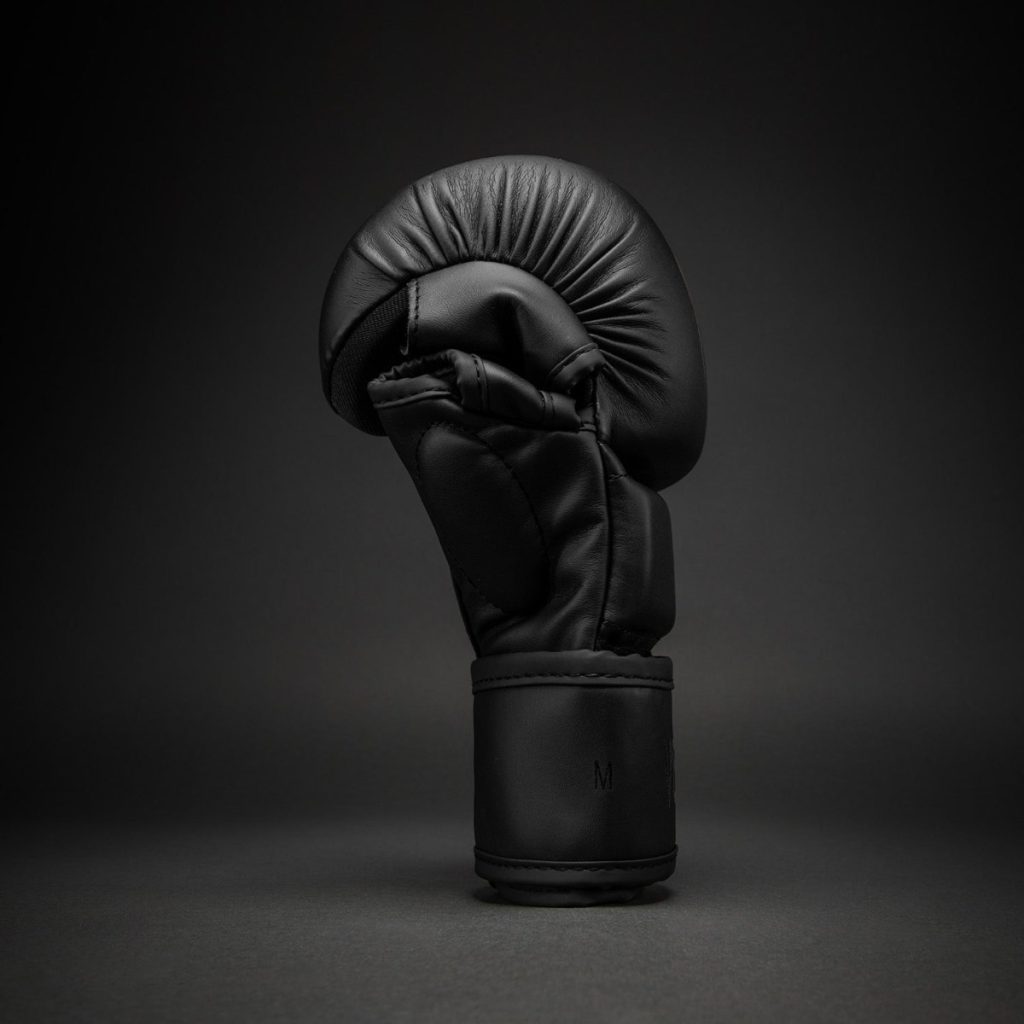 ММА Ръкавици Venum Contender 1.5 Sparring Black – в юмрук