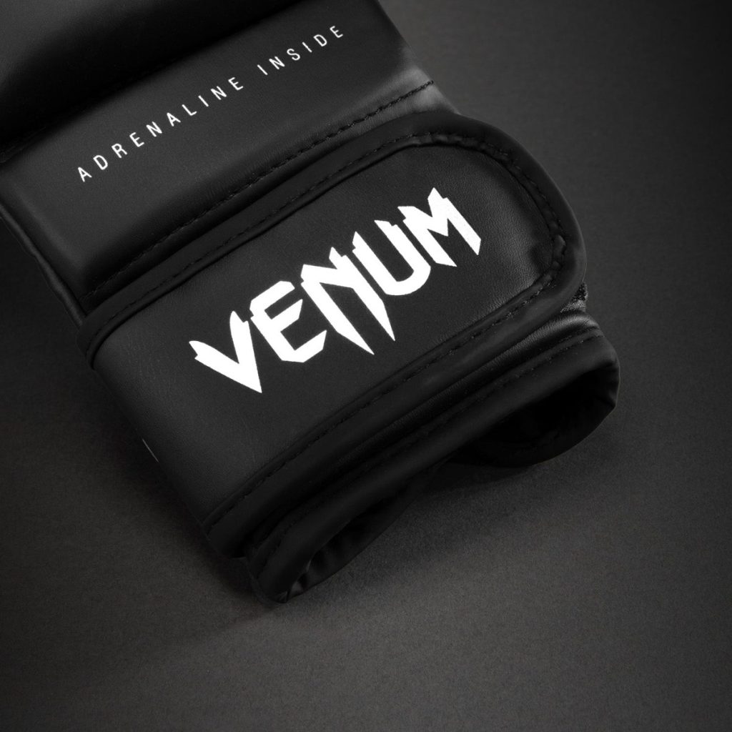 ММА Ръкавици Venum Contender 1.5 Sparring Black/White – детайл маншет