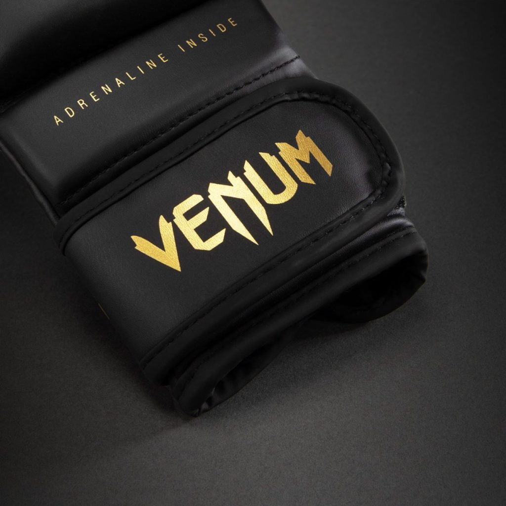 ММА Ръкавици Venum Contender 1.5 Sparring Black/Gold – детайл маншет