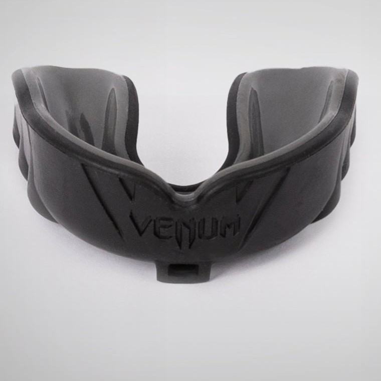 Протектор за зъби Venum Challenger Mouthguard Strap/Strapless Black/Grey – отпред