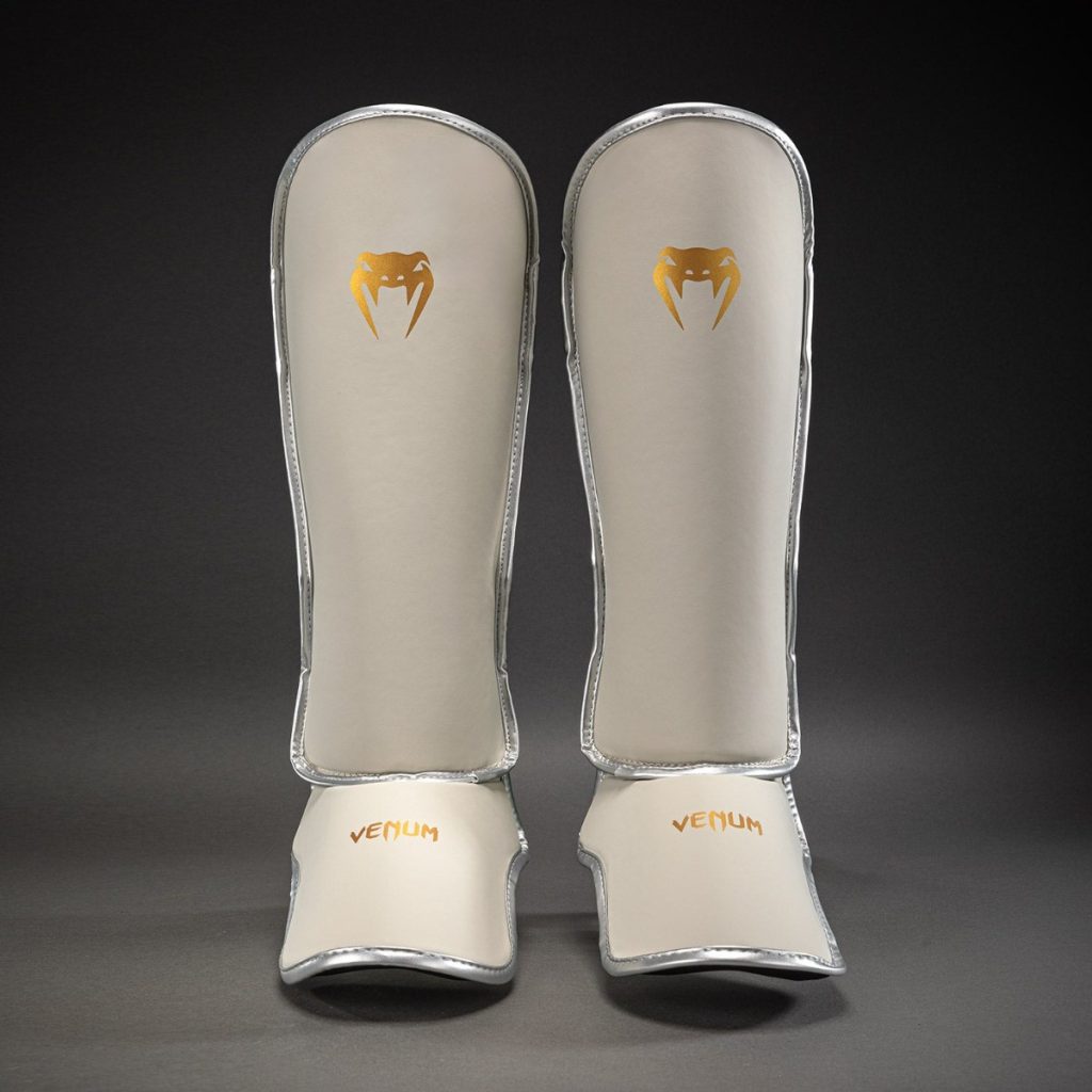 Протектори за Крака Venum Contender 1.5 Ivory/Gold – чифт отзад