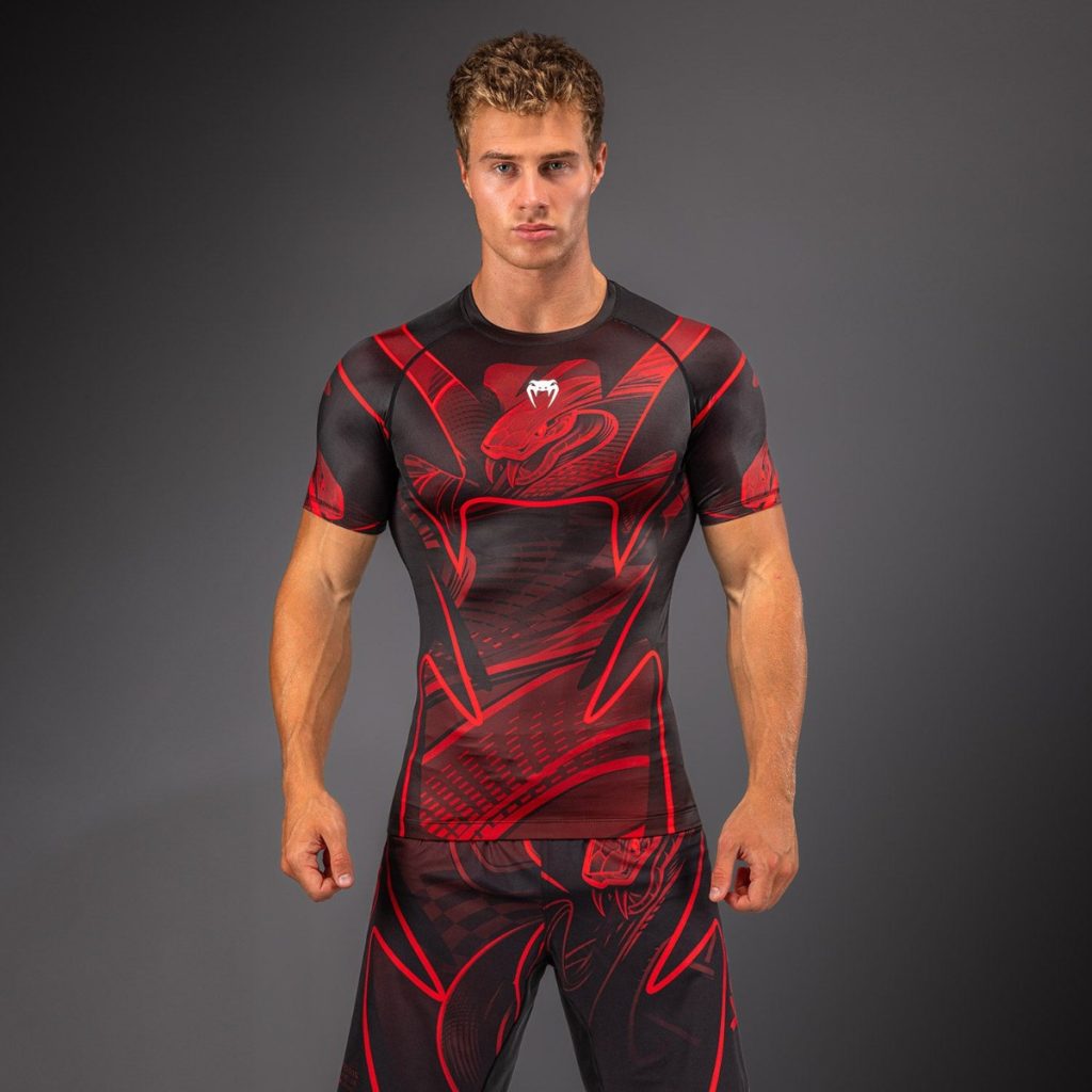 Рашгард Venum Crimson Viper 2.0 Short Sleeve Black/Red – отпред