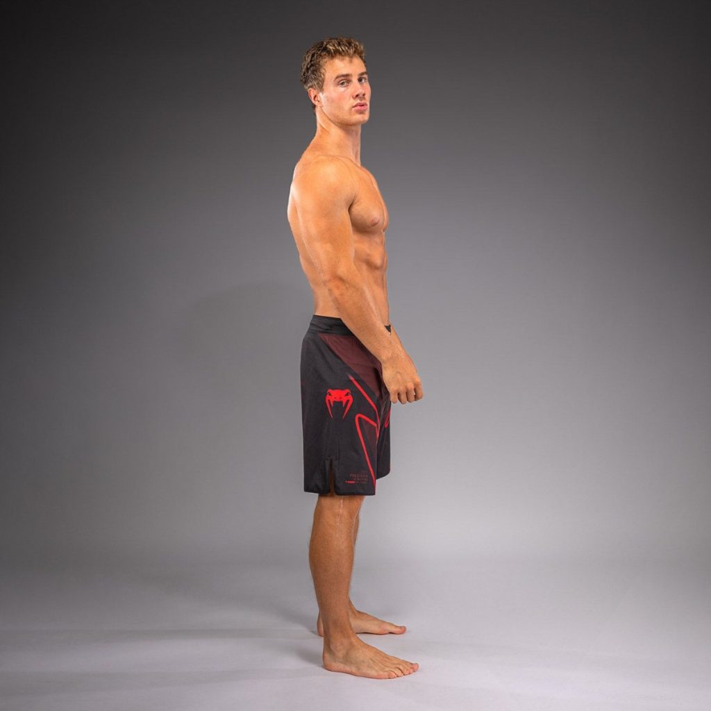 Шорти Venum Crimson Viper 2.0 Fightshorts Black/Red – отзад
