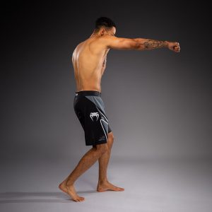 Шорти Venum Crimson Viper 2.0 Fightshorts Black/Grey – при удар