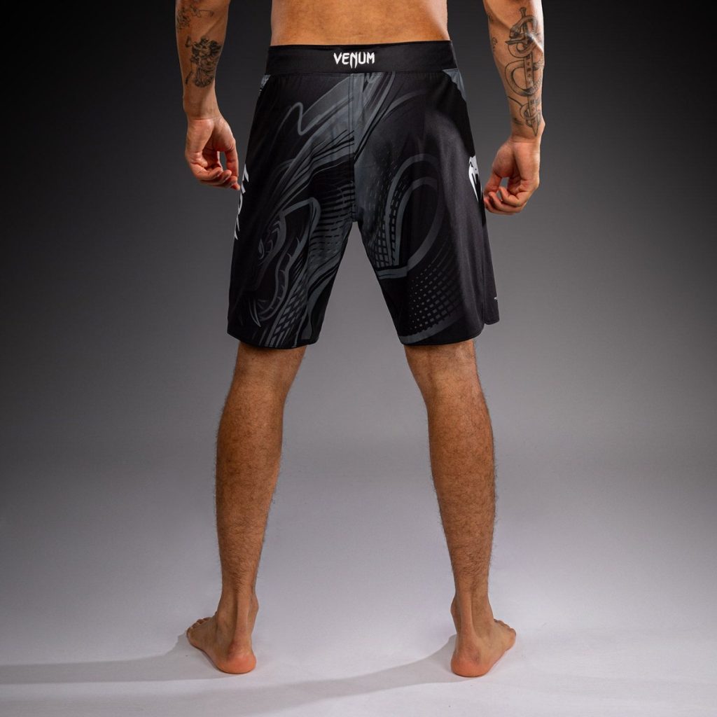 Шорти Venum Crimson Viper 2.0 Fightshorts Black/Grey – отзад