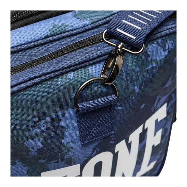 Спортен Сак Leone Urban Fighter AC960 син камуфлаж – детайл карабинер
