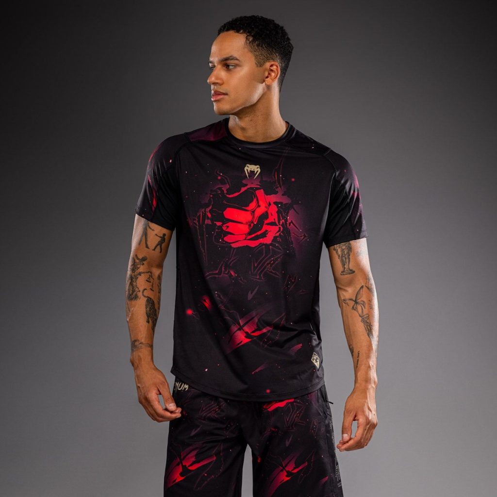 Тениска Jujutsu Kaisen x Venum Itadori Dry-Tech Black/Red – отпред